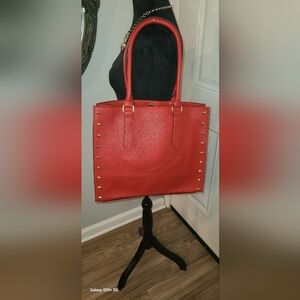 Elizabeth Arden redbag